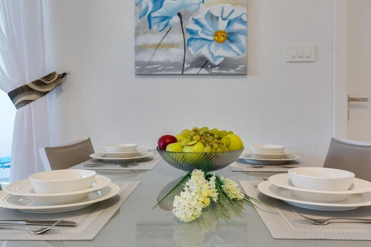 Apartament Apartmani Kastelina Vir Chorwacja